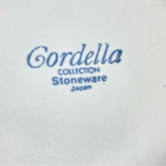 Vintage Cordella Stoneware Vegetable Dish and Gravy Boat Burnet Pattern - Picture 8 of 13